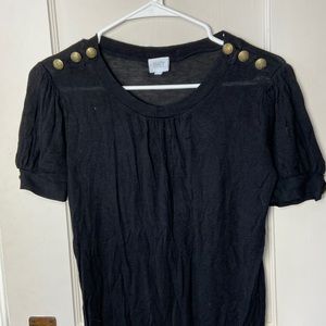 Suzy shier button sleeve top